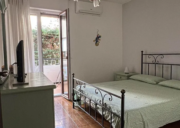 Apartman Bilocale Vicino Al Centro-affittasi Alloggio-sanremo *